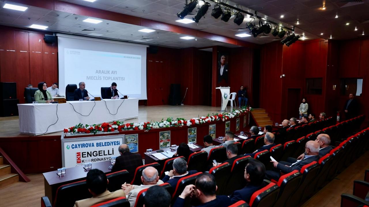 Çayırova’da yılın son meclis toplantısı yapıldı