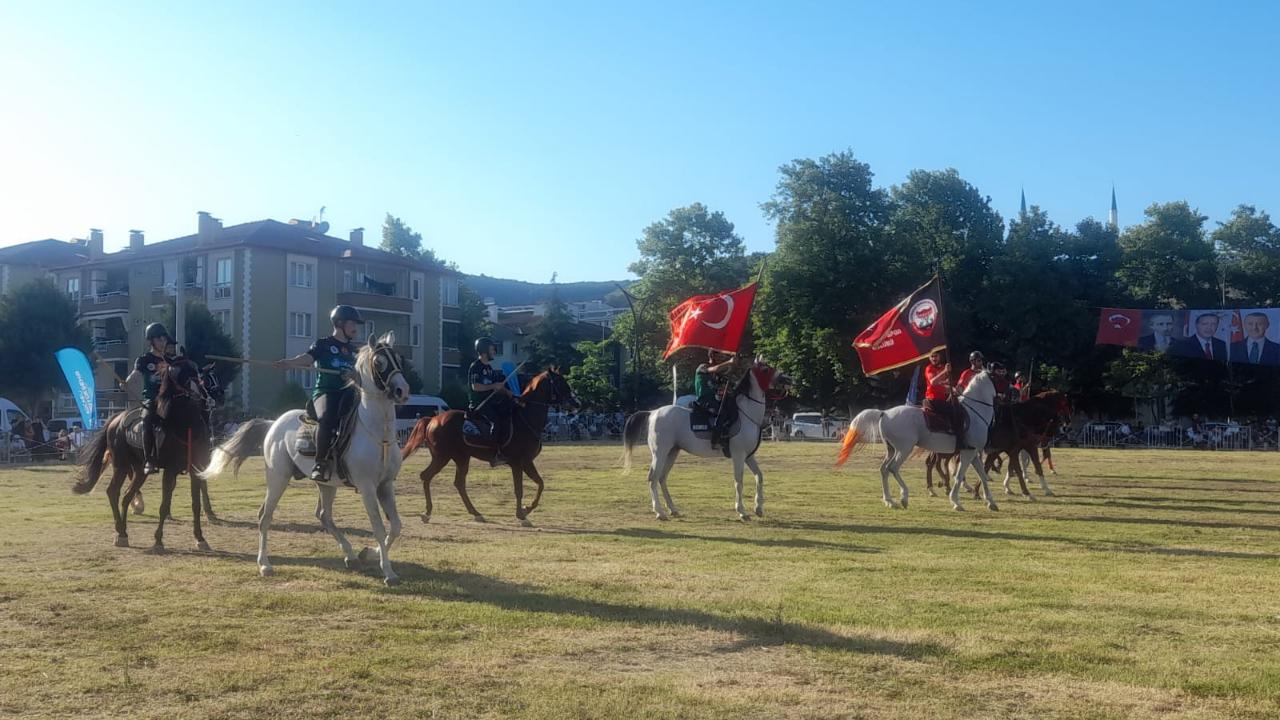 KOCAELİ ERZURUMLULAR DERNEĞİ’NDEN MUHTEŞEM CİRİT ŞÖLENİ