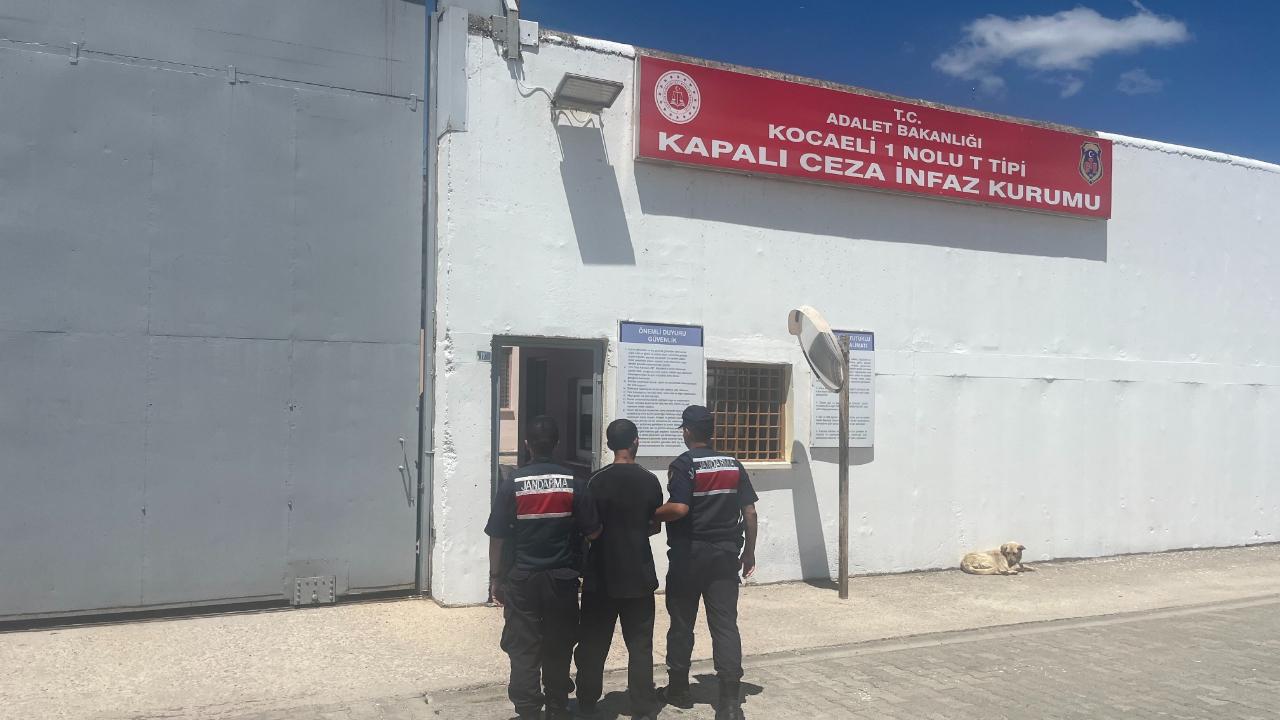 15 Yıl Hapis Cezası Bulunan Firari Hükümlü Yakalandı