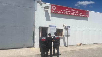 15 Yıl Hapis Cezası Bulunan Firari Hükümlü Yakalandı