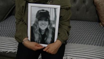 3 arkadaşıyla bulunduğu evde öldürülen Ece Naz’ın annesi konuştu; Canı sıkılan birini vuruyor, daha nereye kadar