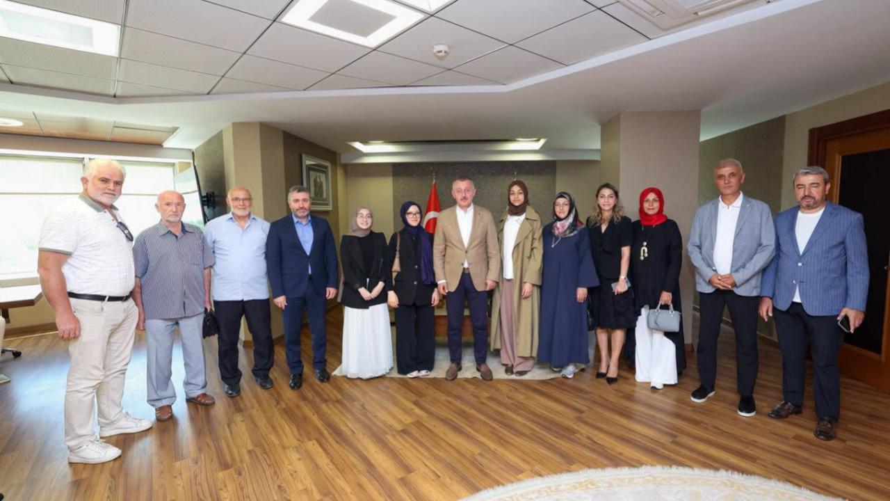 Başkan Büyükakın şampiyonları ağırladı
