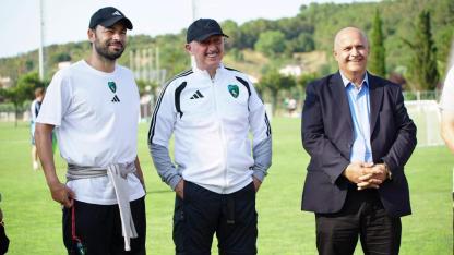 Başkan Büyükakın’dan Kocaelispor’a moral