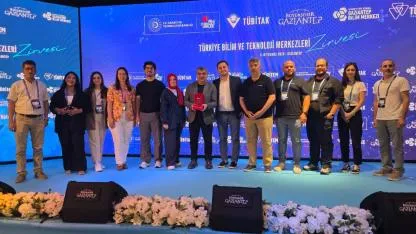 Büyükşehir’in bilim vizyonu ödülle taçlandı
