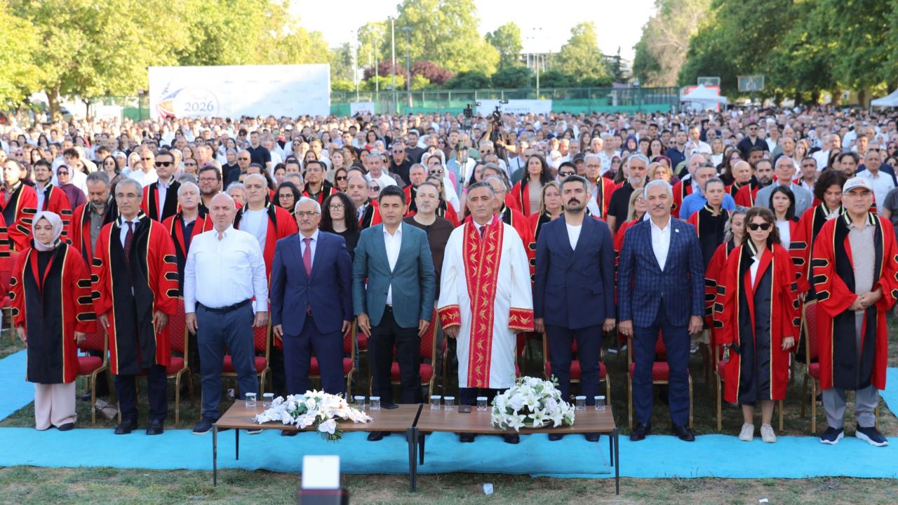 GTÜ'de 2025-2026 Akademik Yılı Mezuniyet Coşkusu Yaşandı