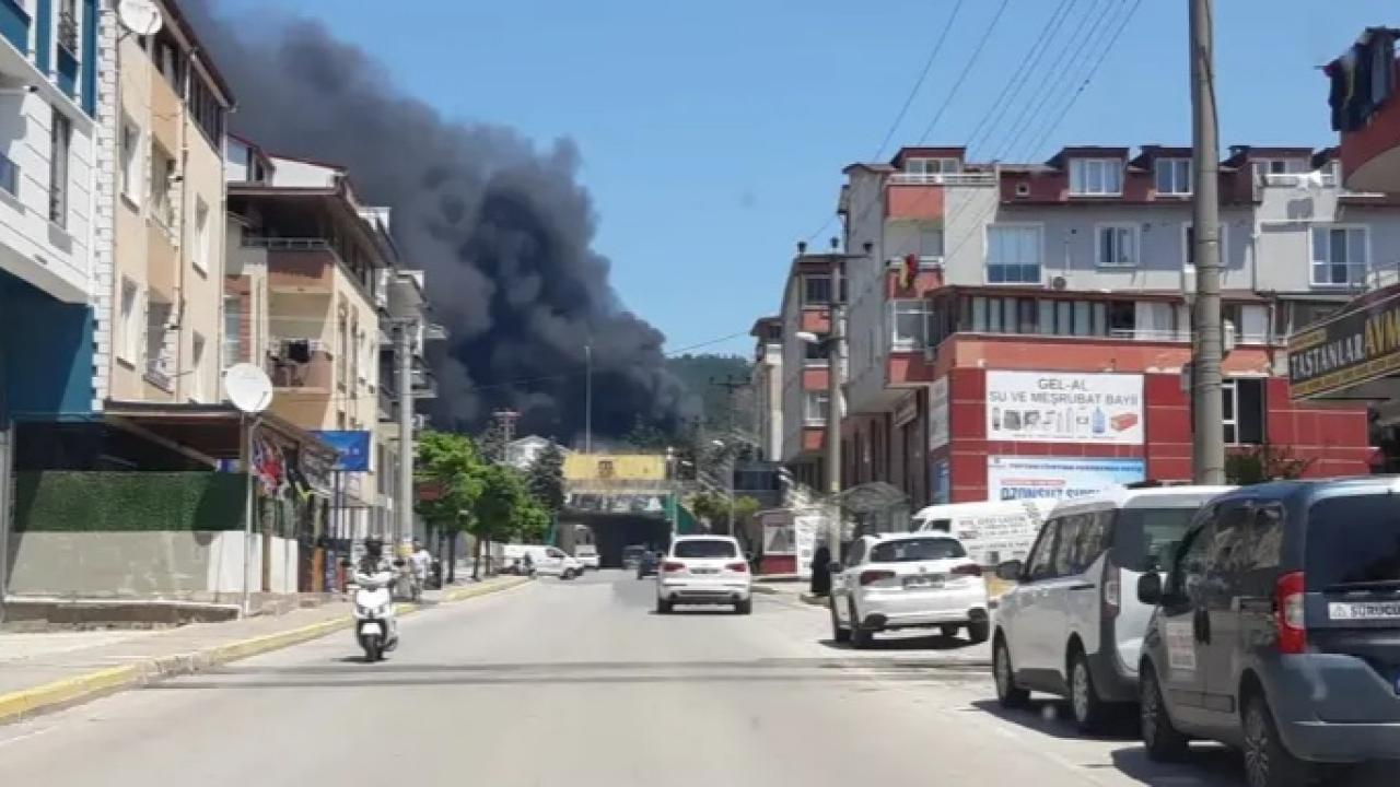 Kocaeli'de fabrika yangını