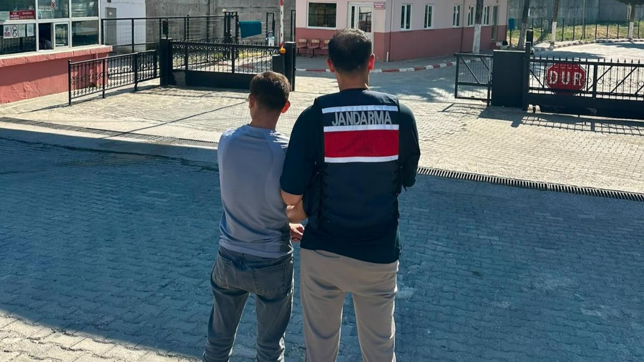 Kocaeli'de Uyuşturucu Hükümlüsü JASAT Operasyonuyla Yakalandı